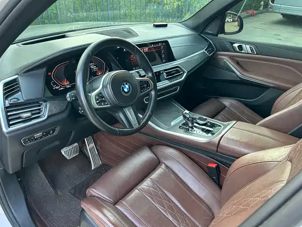 BMW X5 2019