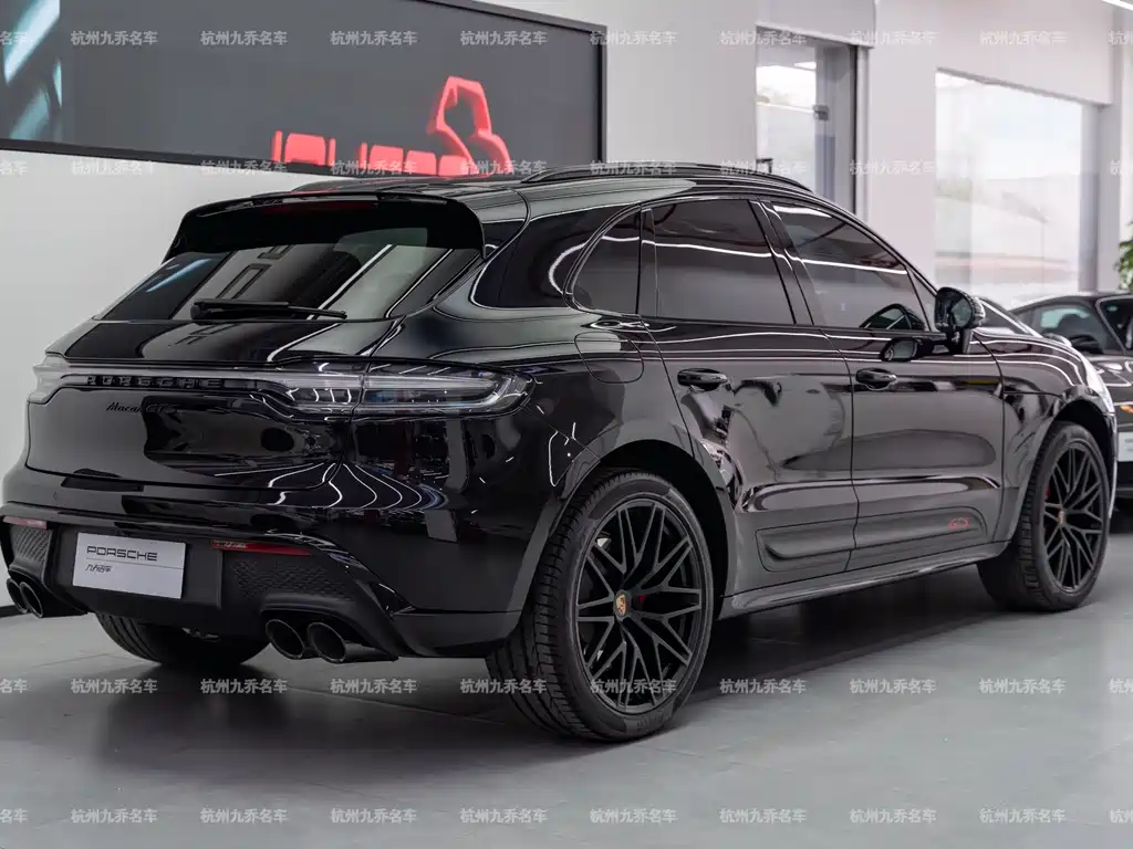 Porsche Macan 2023