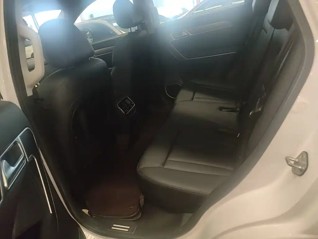 Haval H6 Coupe 2017 — фото 17