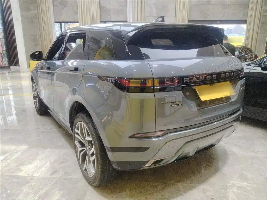 Land Rover Evoque 2020 — фото 23