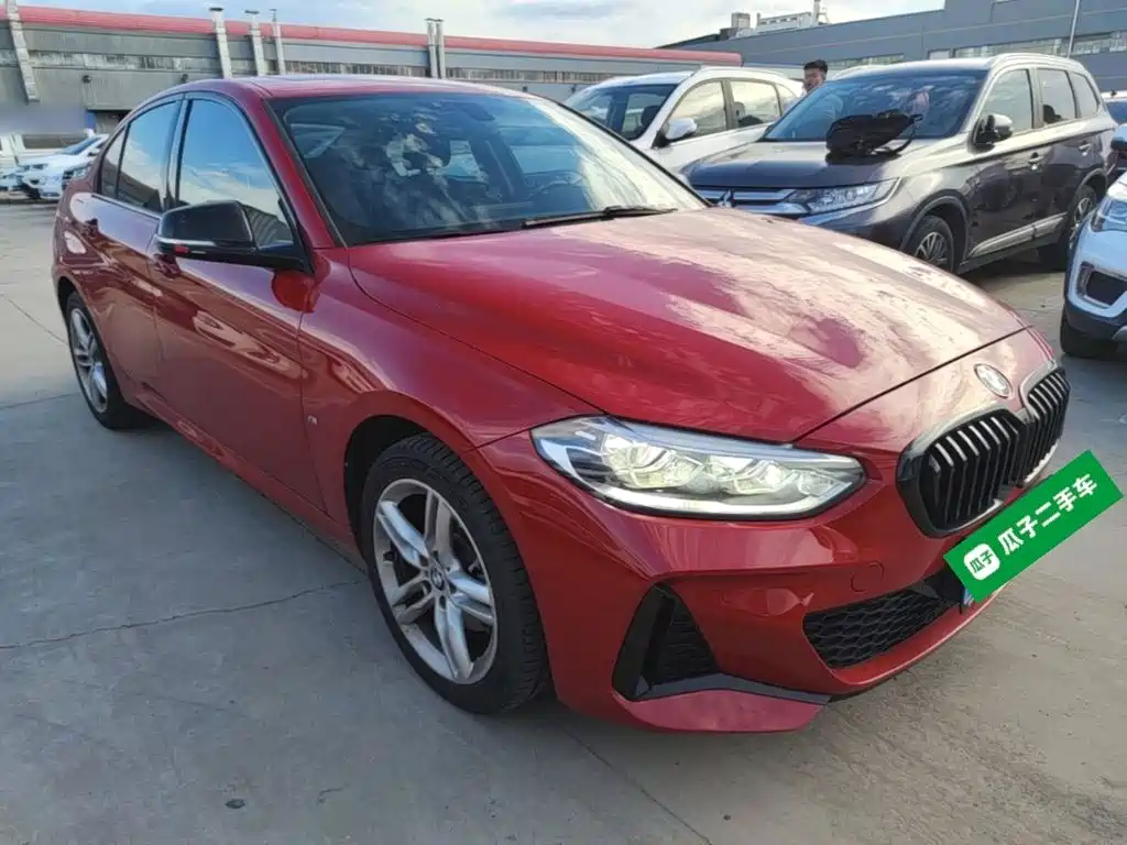 BMW 1 Series 2021