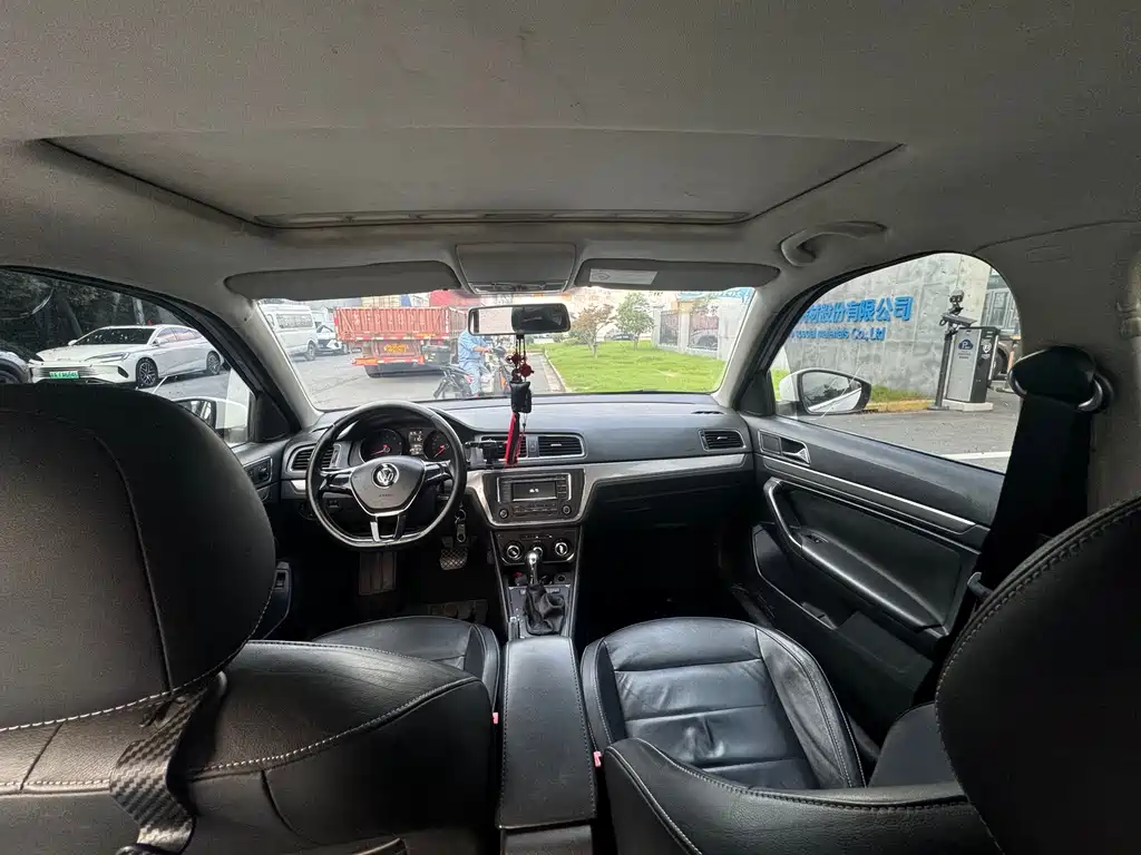 Volkswagen Lavida 2016