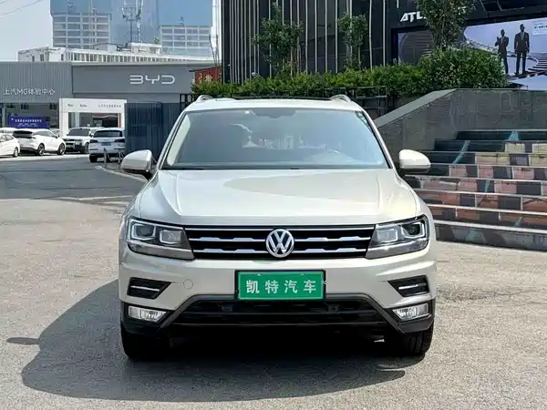 Volkswagen Tiguan L 2019