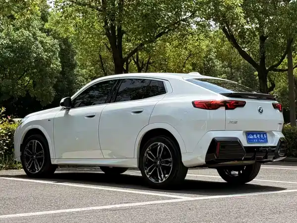 BMW X2 2024