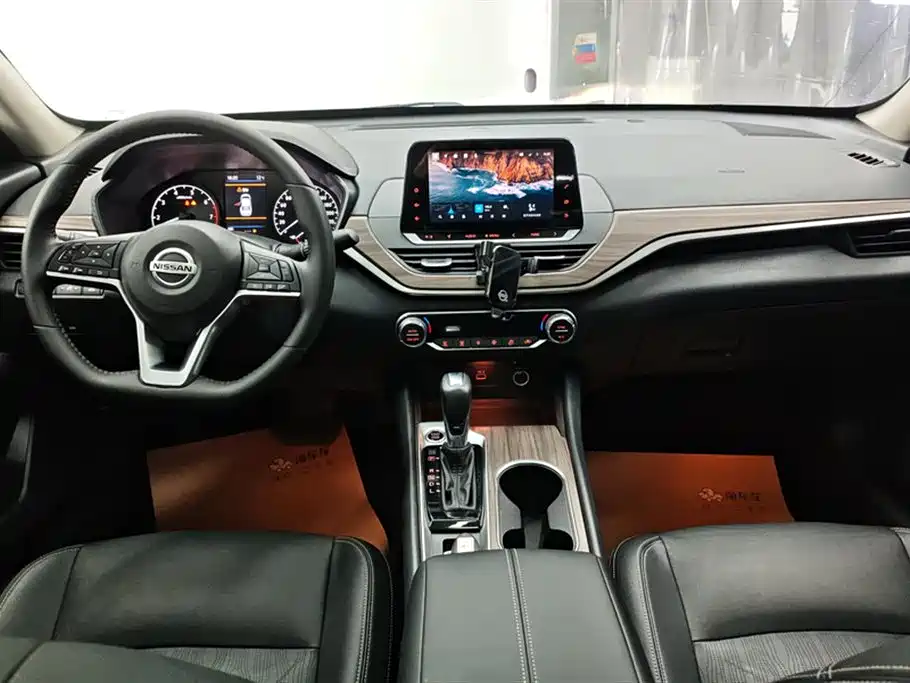 Nissan Teana 2022 — фото 12