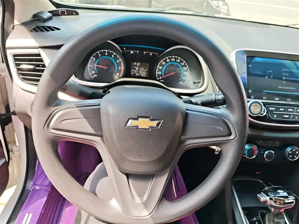 Chevrolet Cavalier 2019 — фото 11