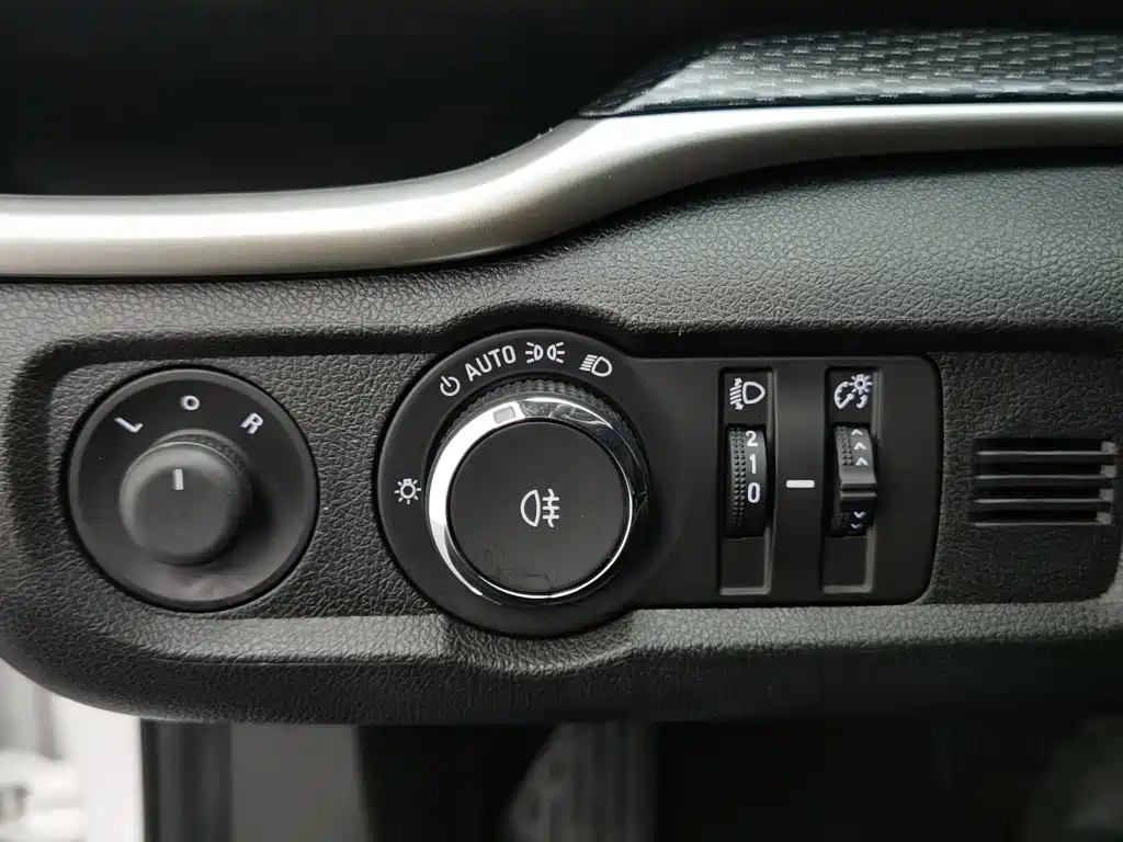 Buick Excelle GT 2022 — фото 21