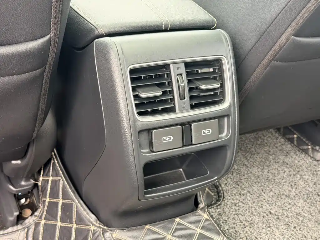 Honda Accord 2022 — фото 20