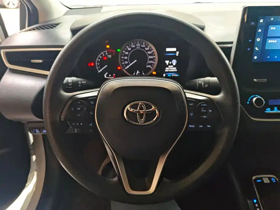 Toyota Corolla 2021 — фото 15