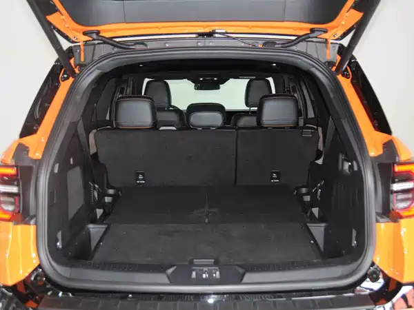 Ford Explorer 2024