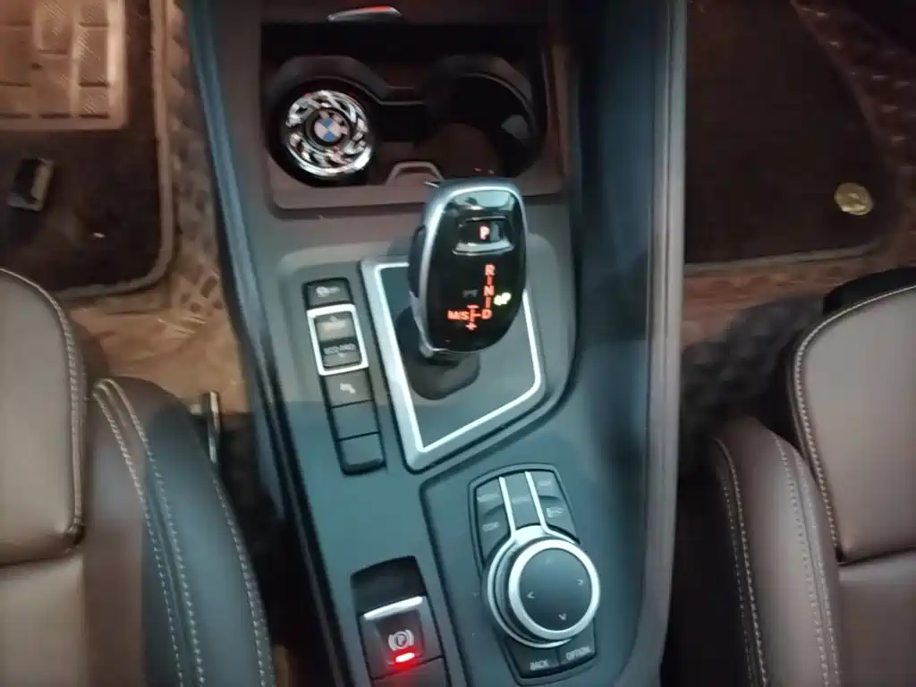 BMW X1 2022 — фото 14