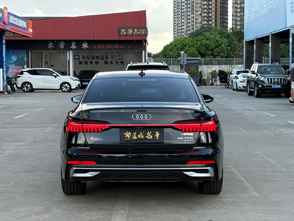 Audi A6L 2024 — фото 18