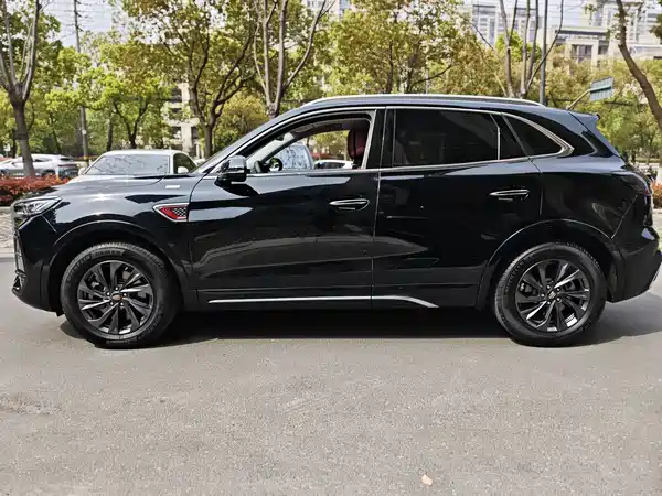 Hongqi HS5 2023