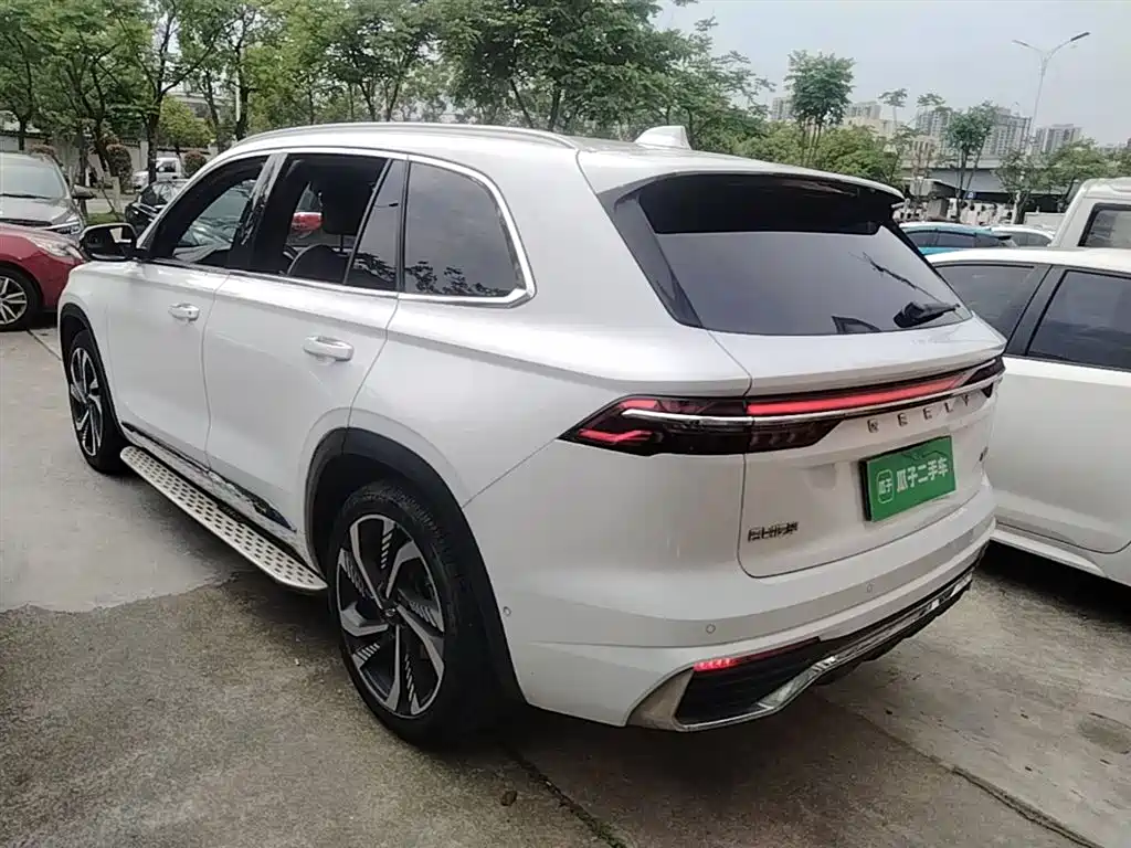 Geely Xingyue L 2023 — фото 5