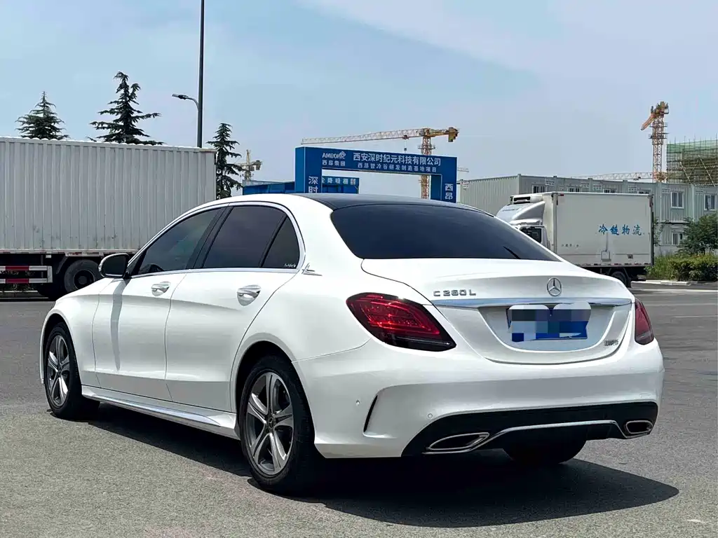 Mercedes-Benz C-Class 2019