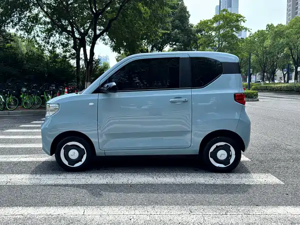 Wuling Hongguang MINIEV 2022
