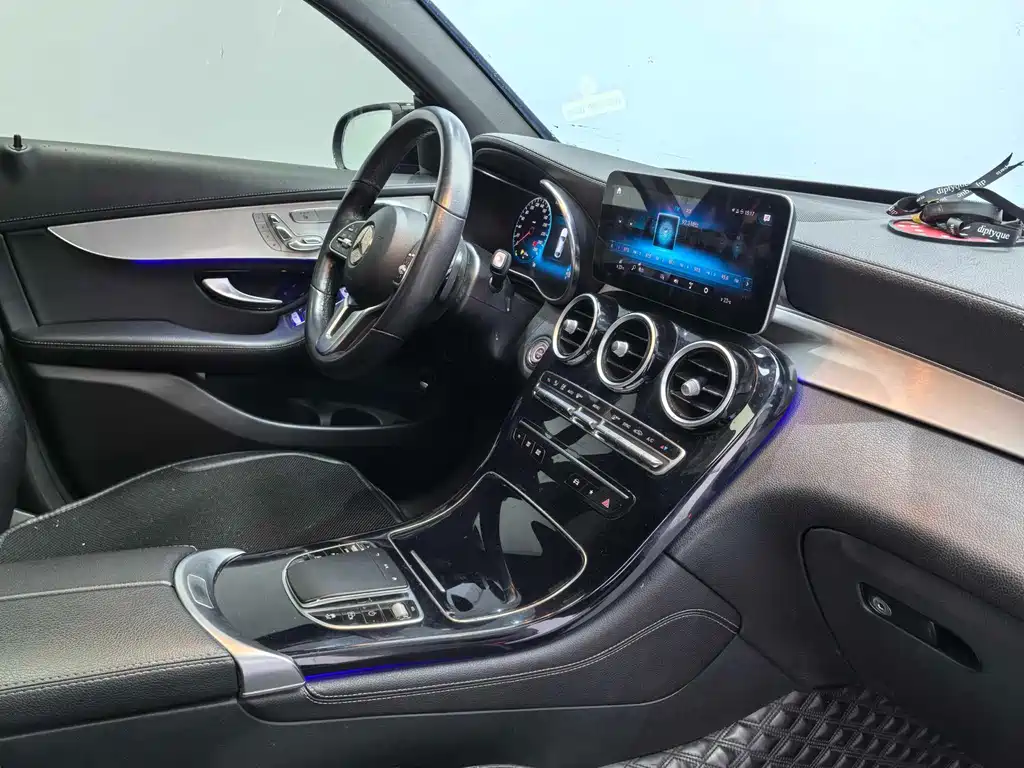 Mercedes-Benz GLC Coupe 2021 — фото 15