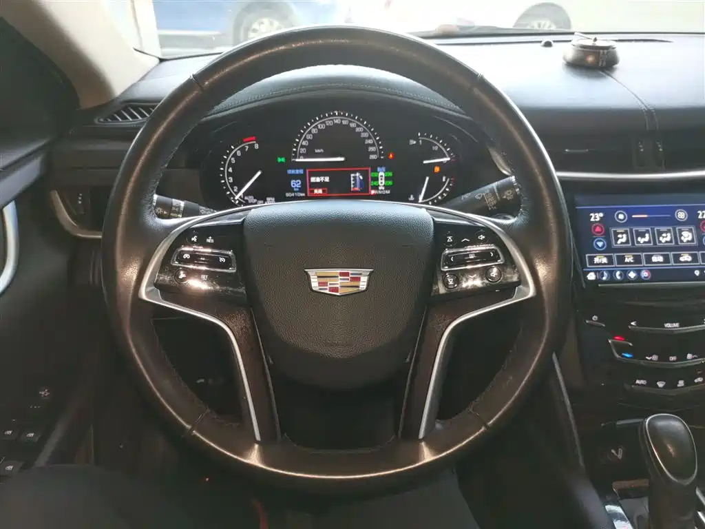 Cadillac XTS 2019 — фото 7