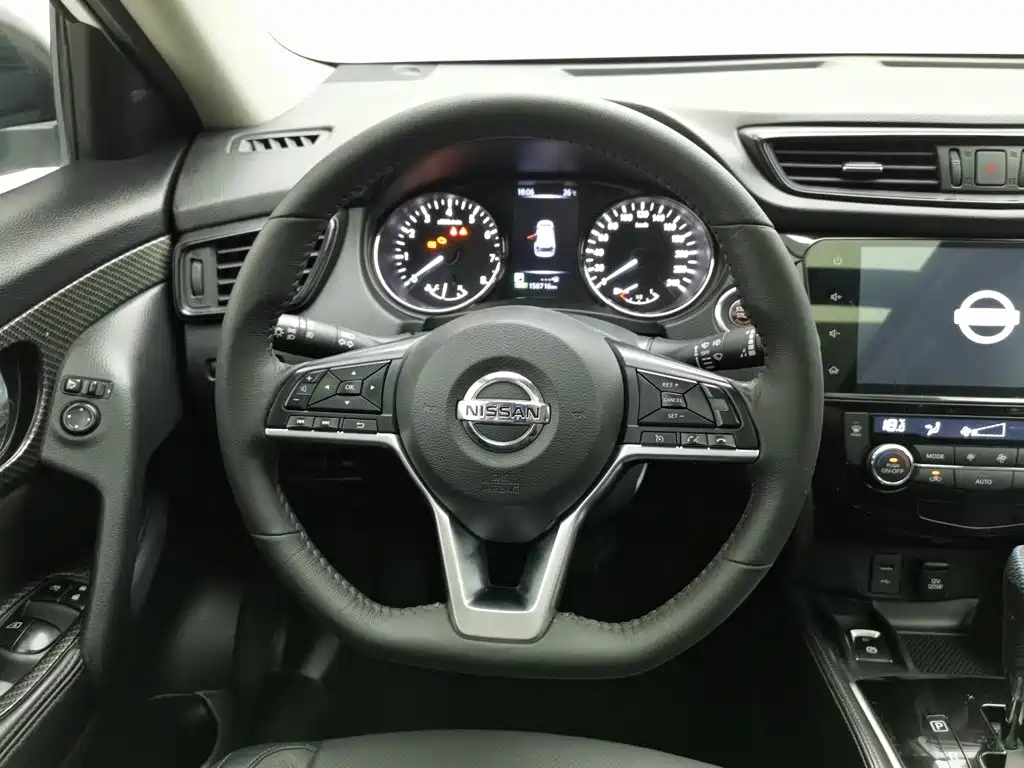Nissan X-Trail 2019 — фото 11