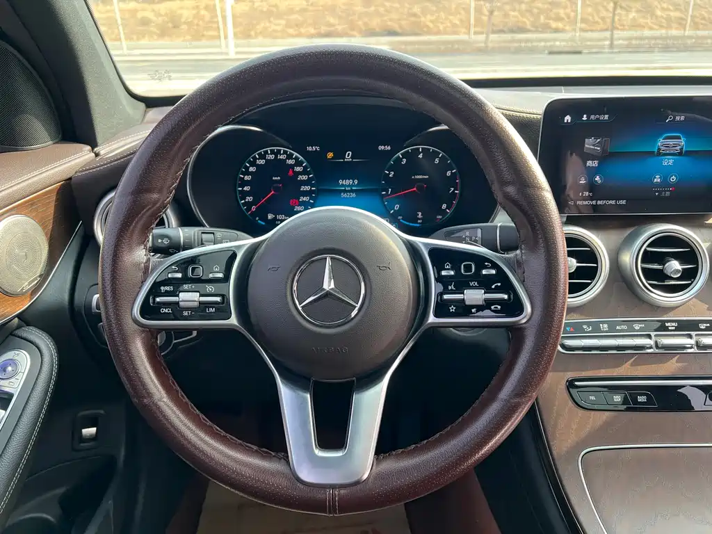 Mercedes-Benz GLC 2022 — фото 12