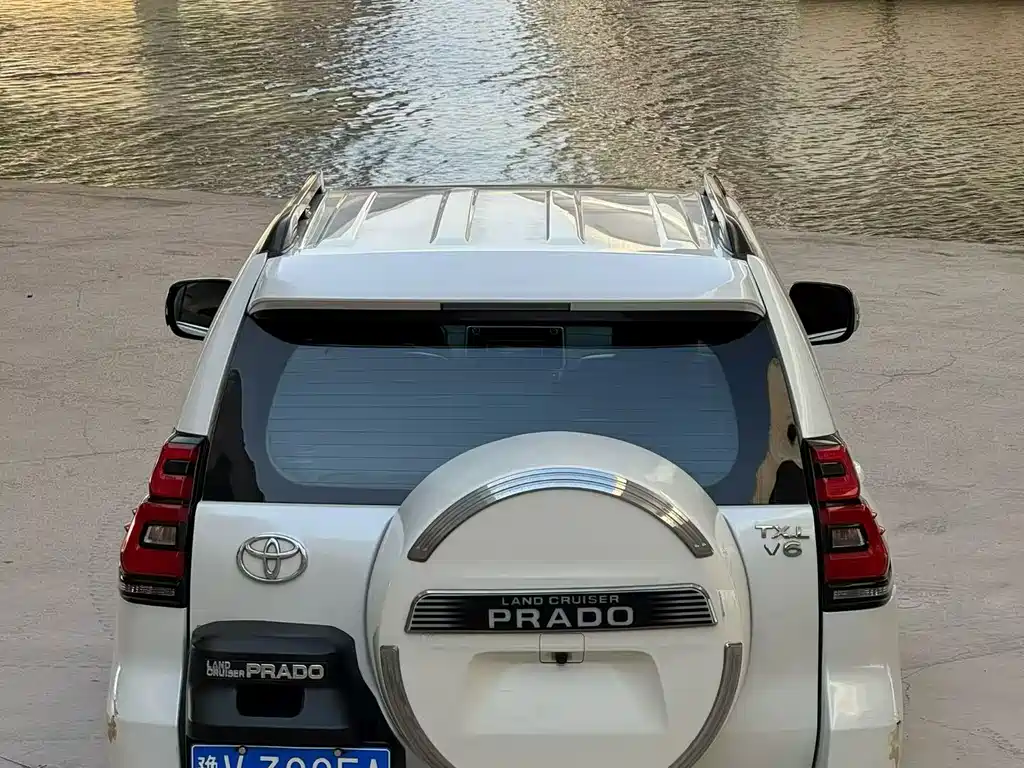 Toyota Prado 2019 — фото 7