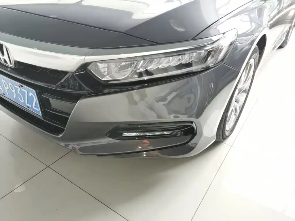 Honda Accord 2020 — фото 24