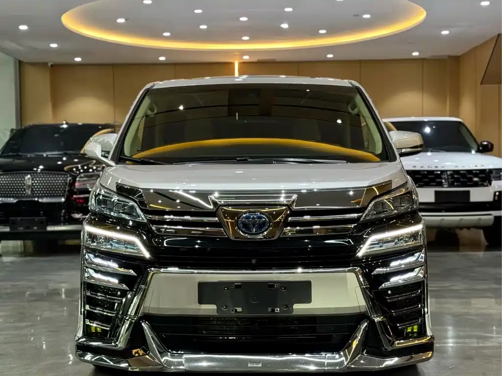 Toyota Vellfire 2020 — фото 1
