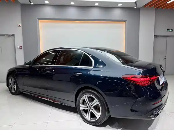 Mercedes-Benz C-Class 2023