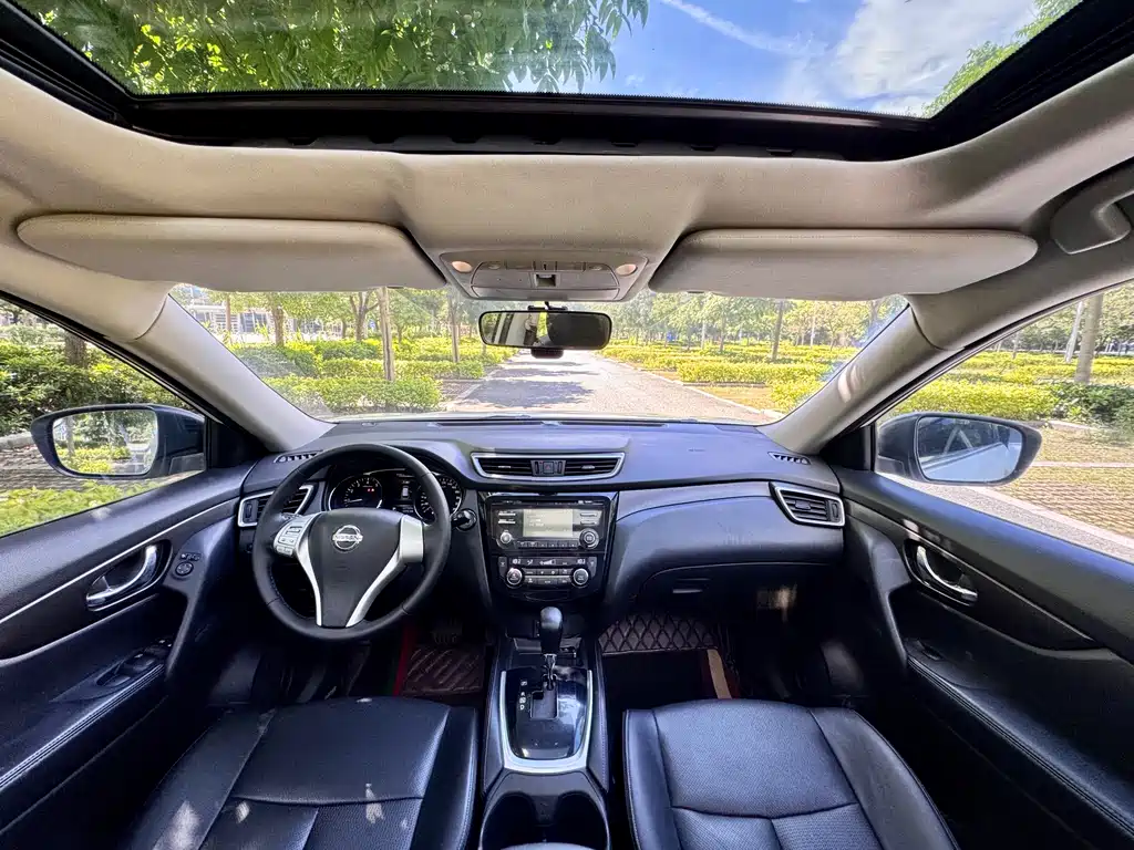 Nissan X-Trail 2014