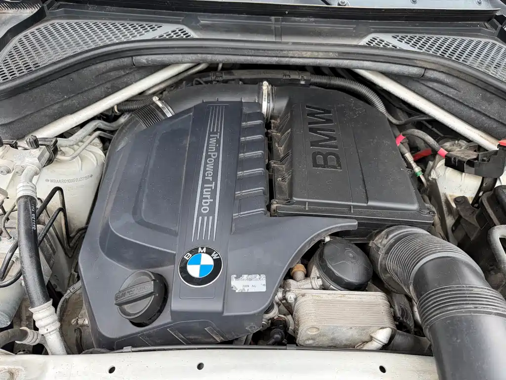 BMW X5 2015 — фото 19