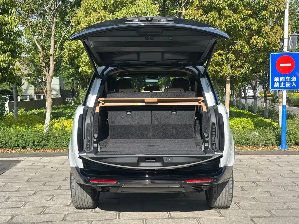 Land Rover Range Rover 2025 — фото 20
