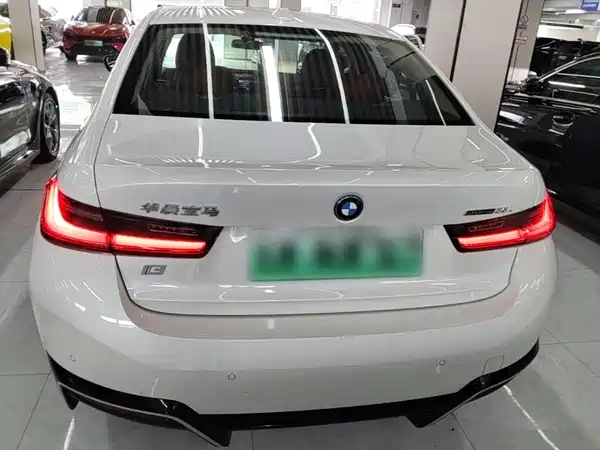 BMW i3 2023