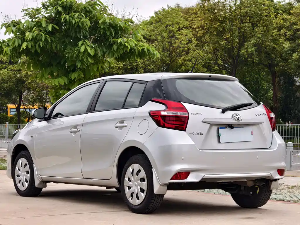 Toyota Vios FS 2017 — фото 11