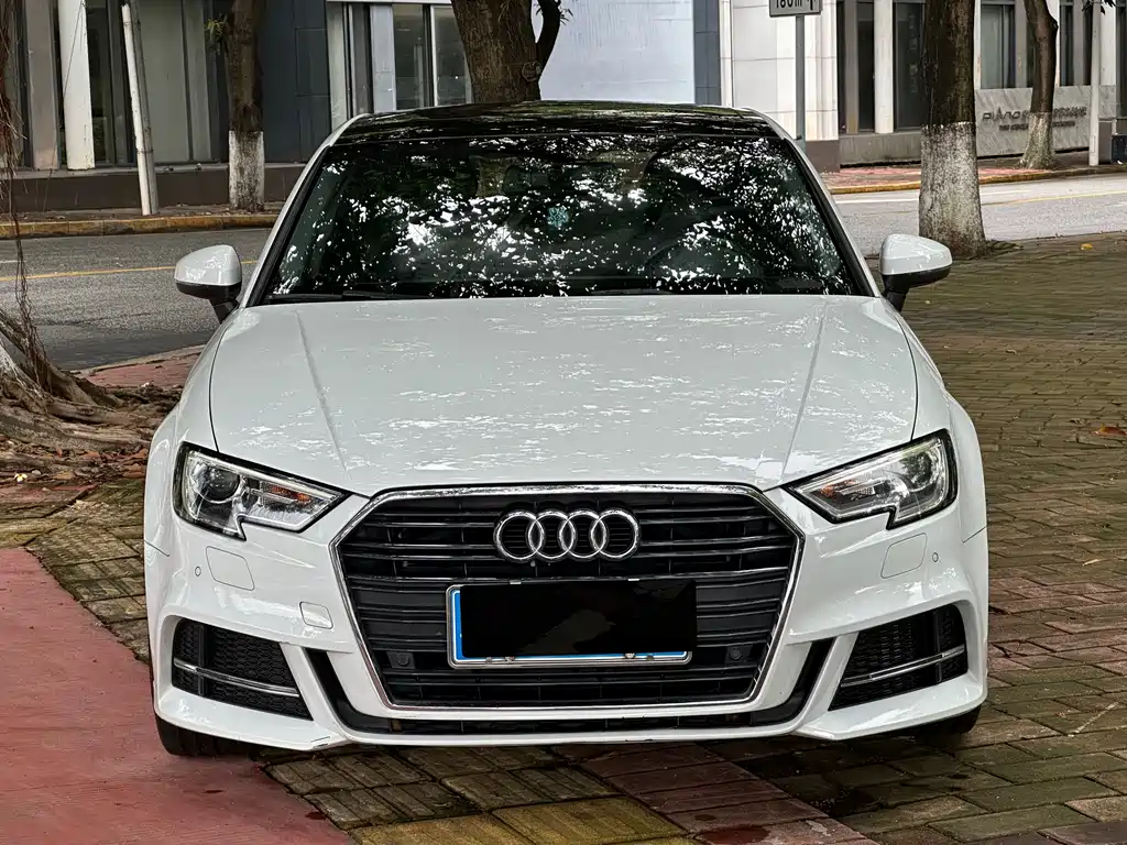 Audi A3 2017 — фото 2