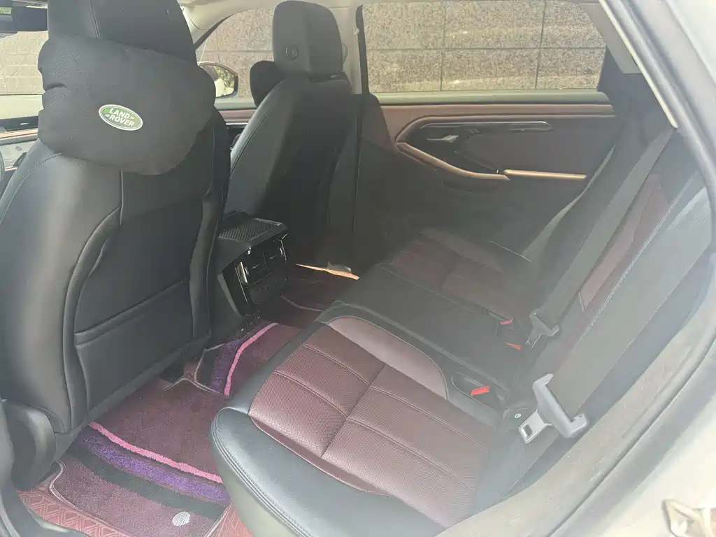 Land Rover Evoque PHEV 2023 — фото 15