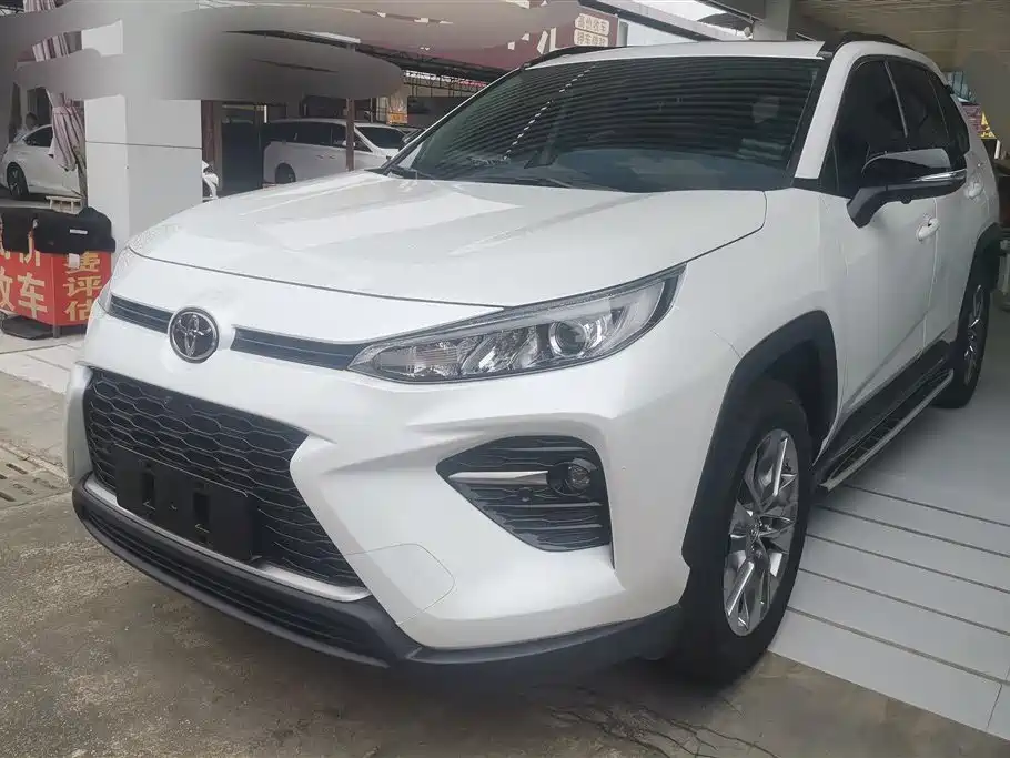 Toyota Wildlander 2021 — фото 1