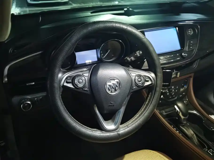 Buick Envision Plus 2016 — фото 15