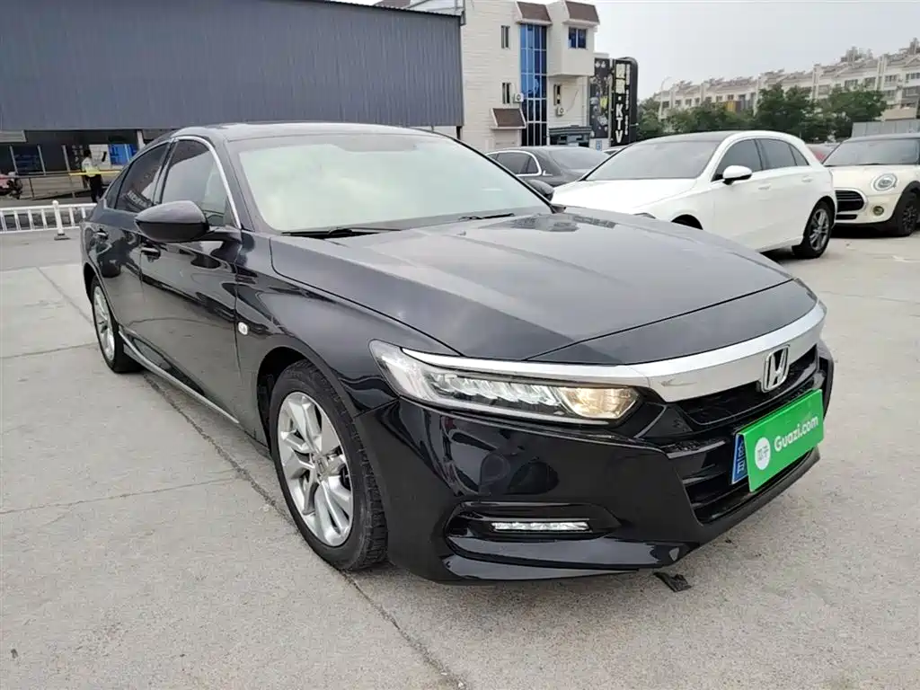 Honda Accord 2019 — фото 4