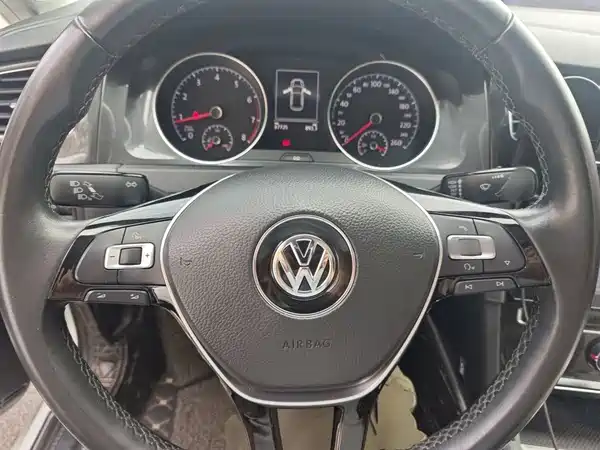 Volkswagen Golf 2017