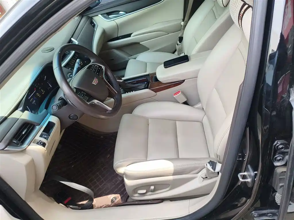 Cadillac XTS 2017 — фото 15