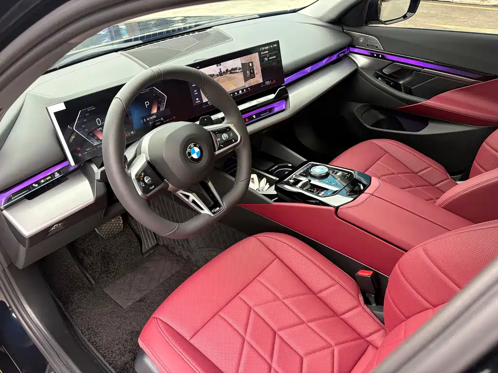 BMW 5 Series 2026 — фото 10