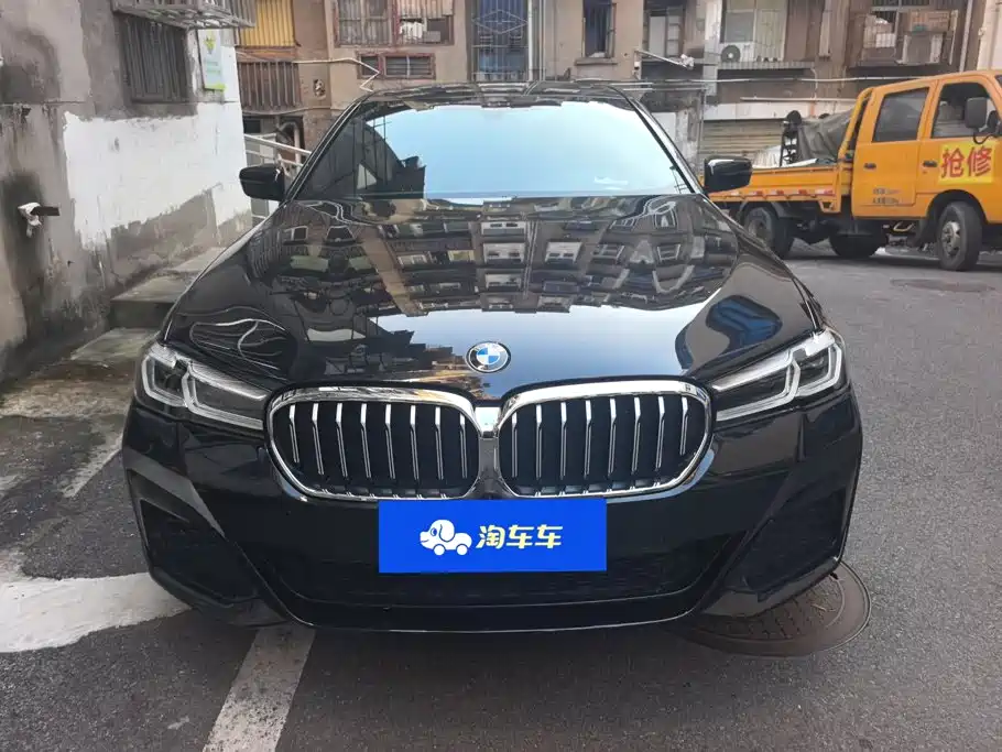 BMW 5 Series 2022
