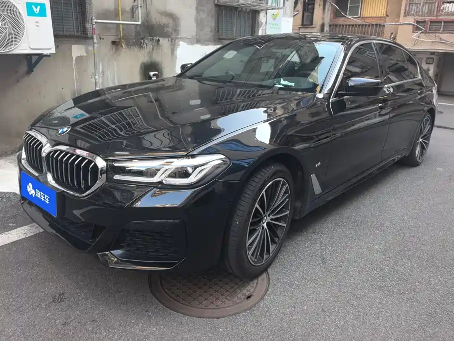 BMW 5 Series 2022