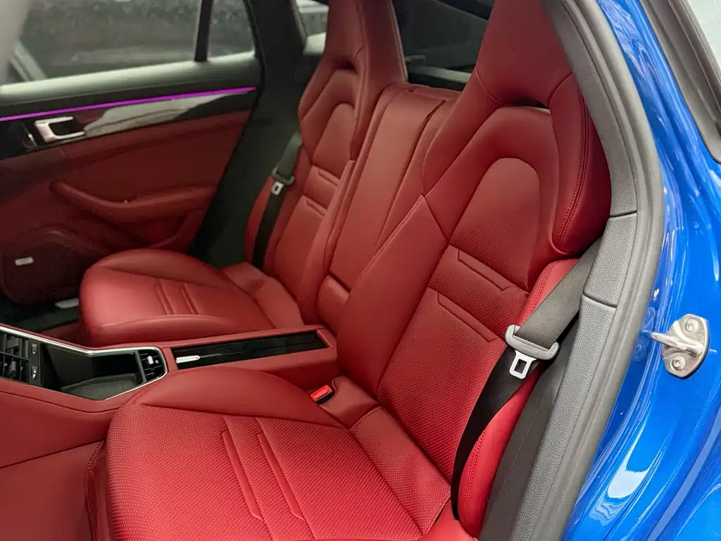 Porsche Panamera 2017 — фото 21