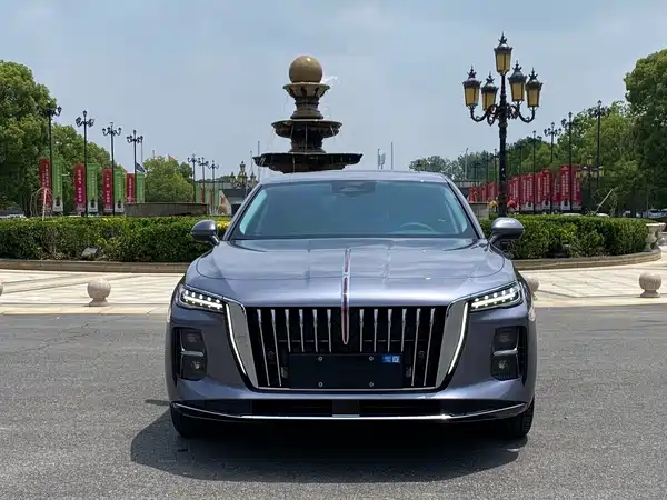 Hongqi H5 PHEV 2026