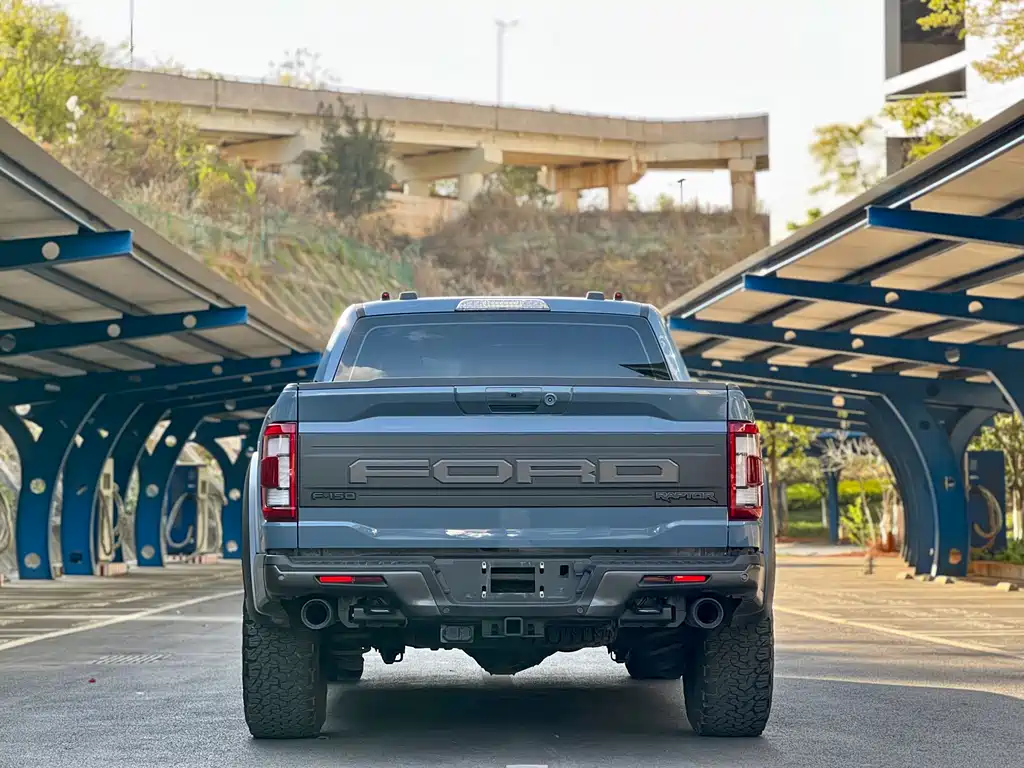 Ford F-150 Raptor 2023 — фото 23