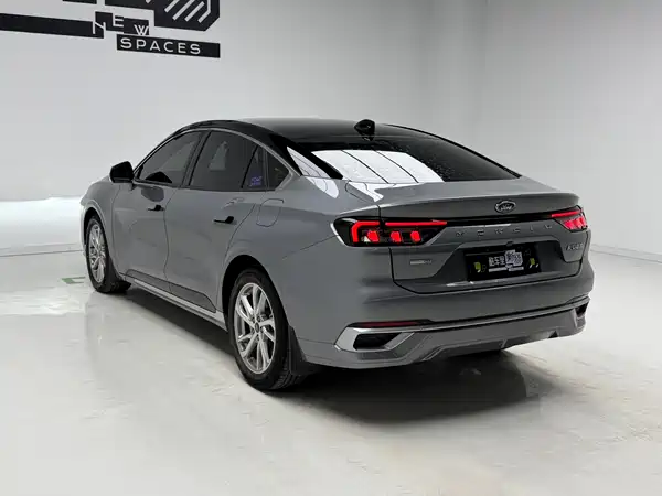 Ford Mondeo 2022