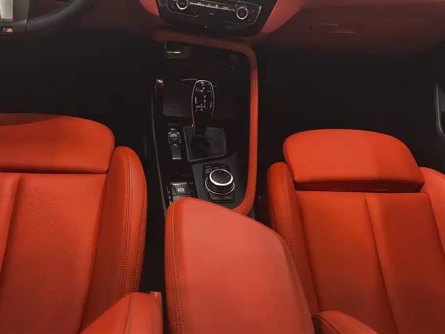 BMW X2 2022 — фото 16