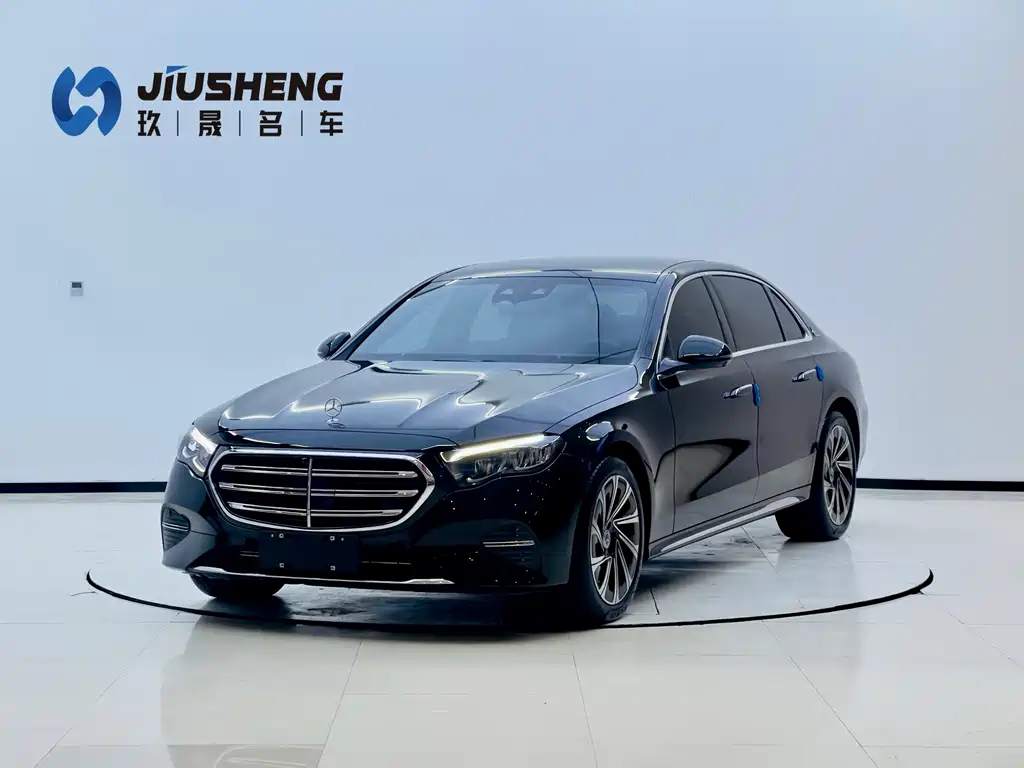 Mercedes-Benz E-Class 2024