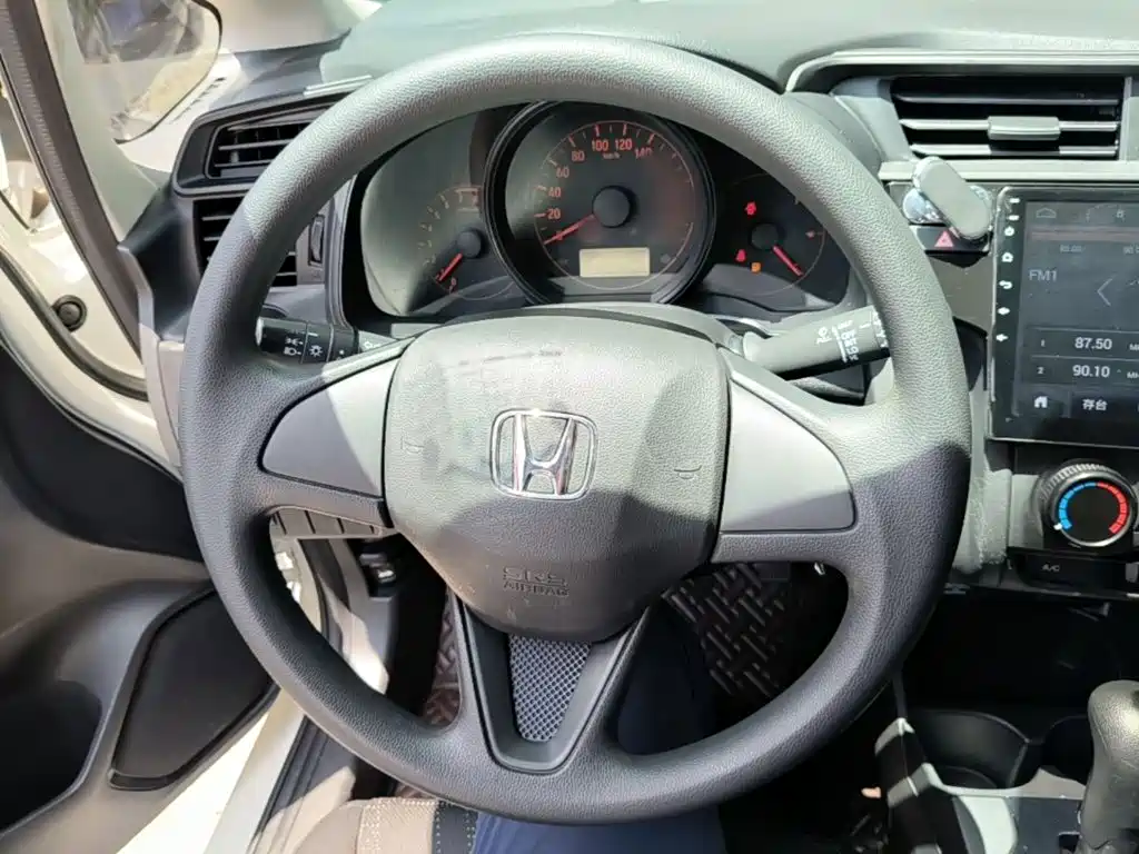 Honda Fit 2019 — фото 11
